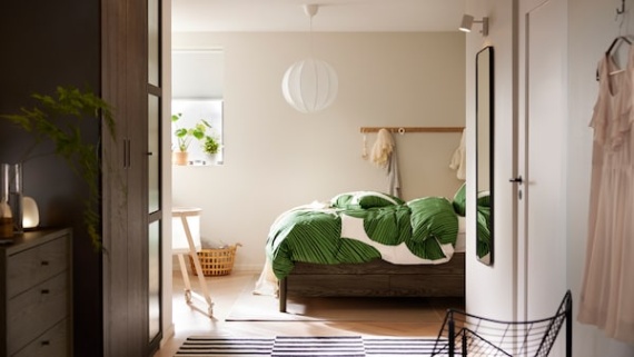 japandi stil schlafzimmer Niche Utama Home Ein Schlafzimmer im Japandi-Stil für junge Eltern - IKEA Deutschland